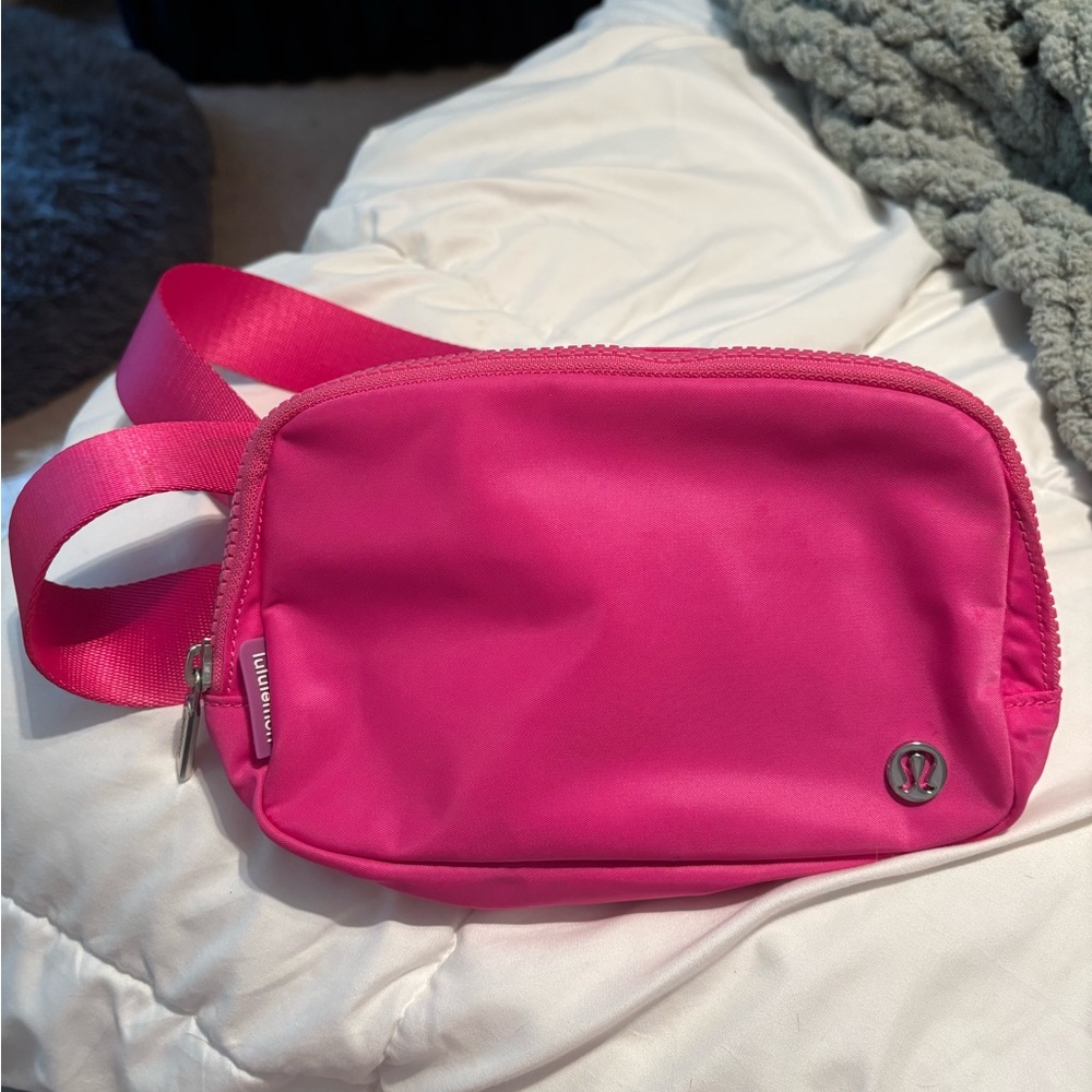 Lululemon hot pink belt bag